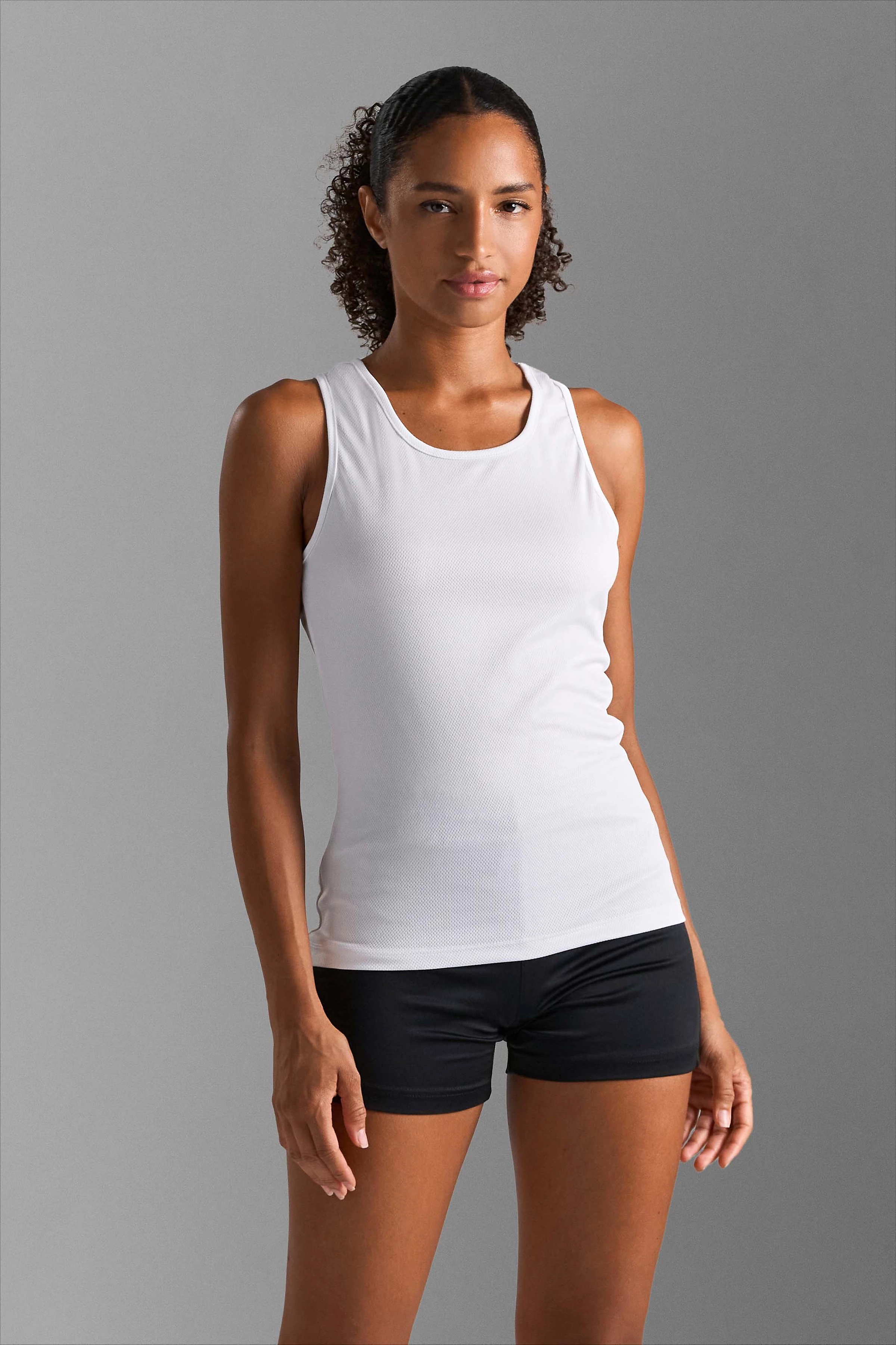 SPORTY TT WOMEN - en